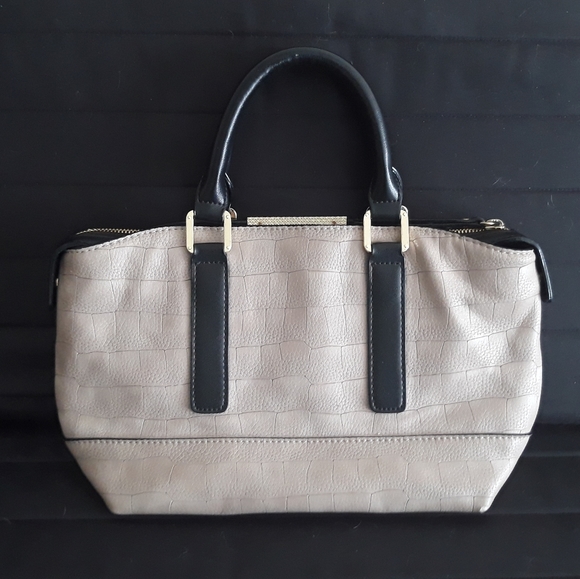 Kate Landry Crocodile Faux Leather  Hand Bag with Shoulder Strap - Picture 10 of 11